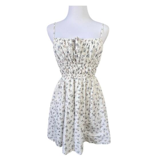 Lulu's JD4911L1 Darling Mindset White  Prairie Dress Floral Sleeveless MEDIUM - Picture 1 of 13